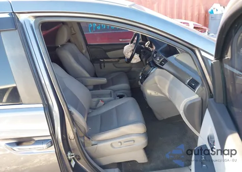 2015 Honda Odyssey Ex-L z USA, uszkodzony, nr VIN 5FNRL5H69FB006314